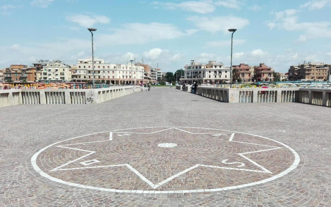 Ostia Holiday Al Pontile Ngoại thất bức ảnh